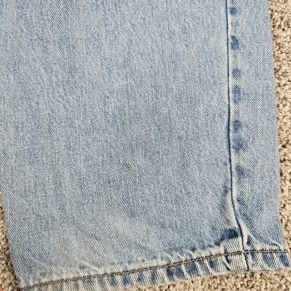 Levis 560 Jeans Mens 33x29 Light Wash Loose Tapered Relaxed Grunge Distressed